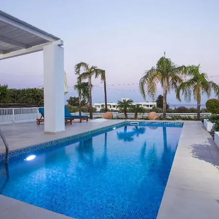 Villa Mytikas