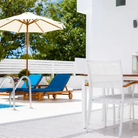 Mytikas Villa
